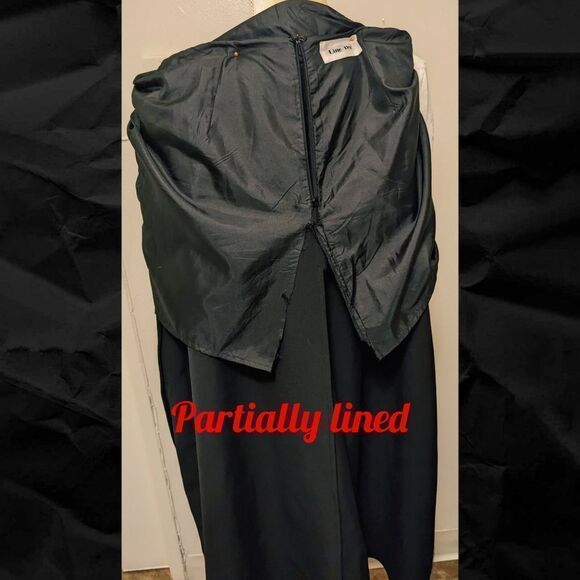 TR Line and Dot Handkerchief skirt - EUC - Picture 11 of 12